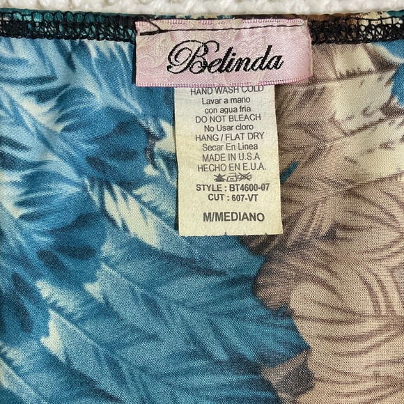 Vintage Belinda Top Blouse Size M Beads accents Halter Padded Bra Stretch USA - Picture 15 of 16